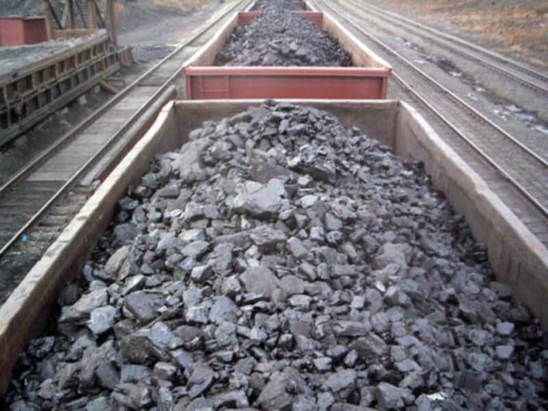 Уголь Кузбасса транспортируется по железной дороге