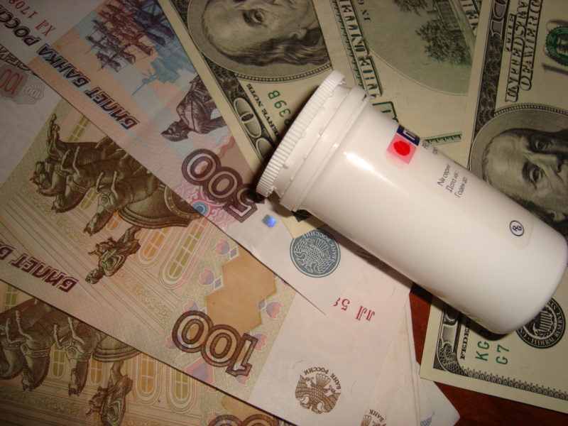 Пенсионерка отдала мошеннику 2 млн рублей