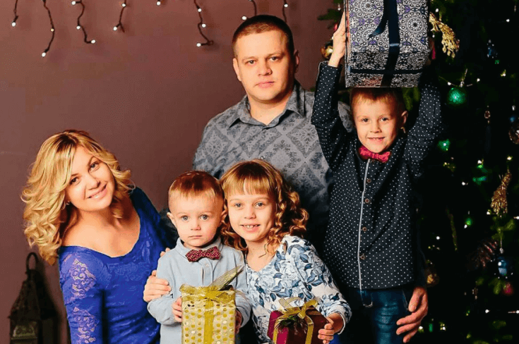 Игорь Востриков и его семья